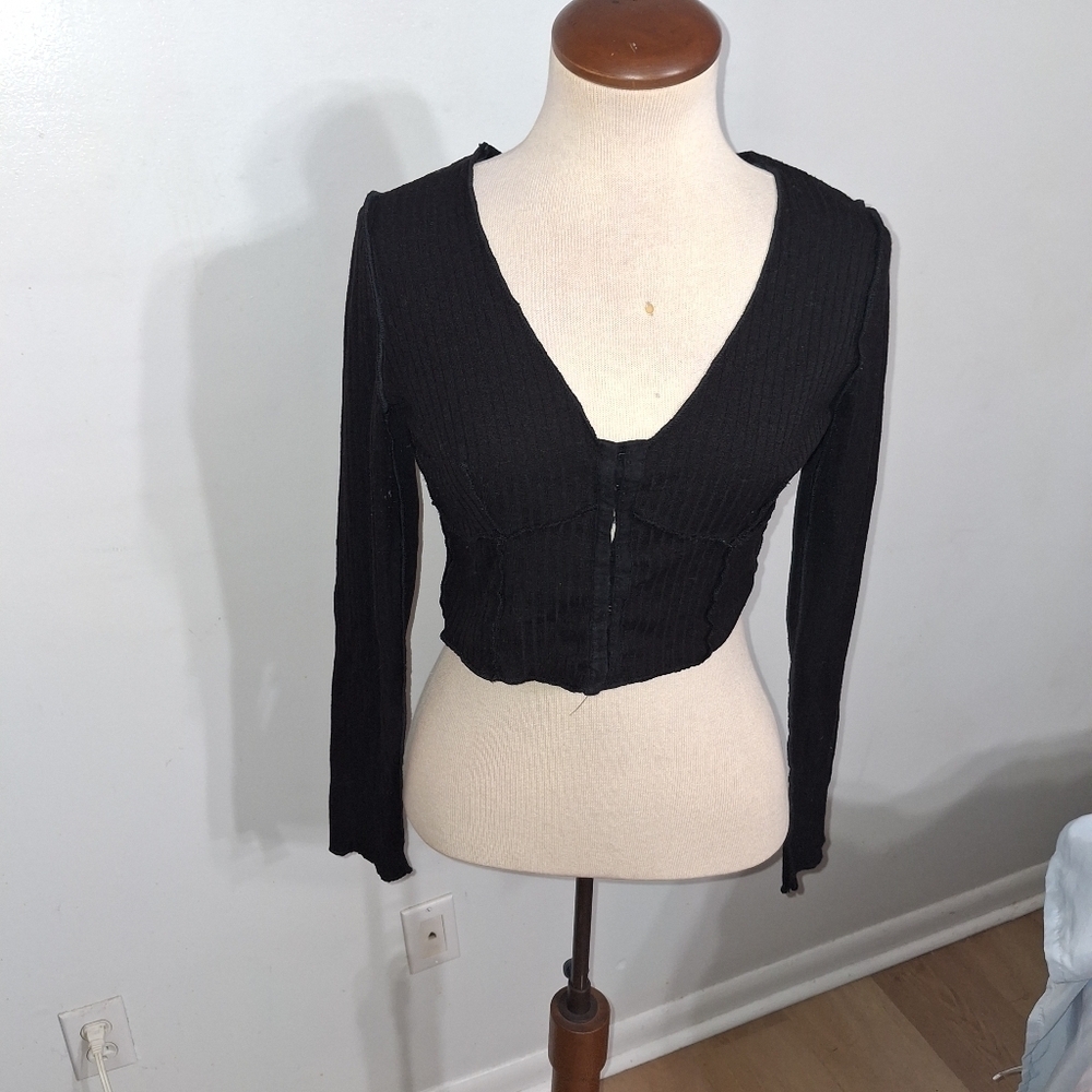 Black Ribbed Long Sleeve Crop Top- W Sz Medium